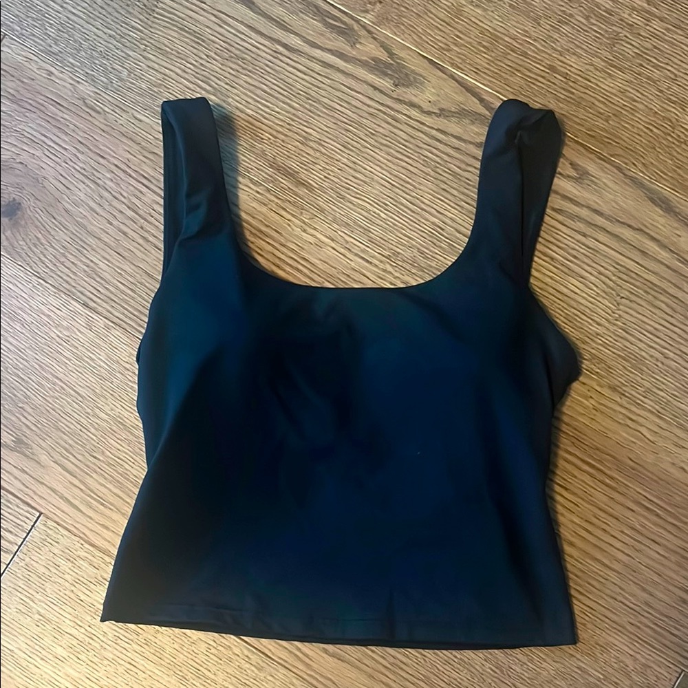 Fabletics Built in Bra Crop Top